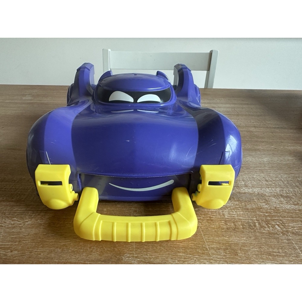 Batwheels DC Bam the Batmobile Carrying Case By Mattel 11 Compartments